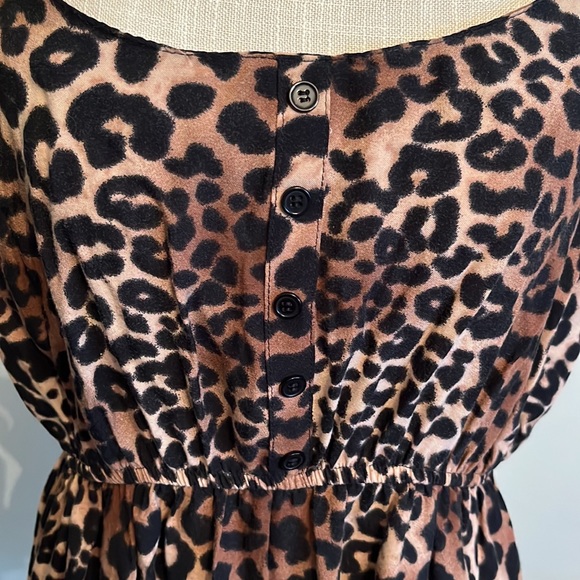Super soft and lightweight animal, print sundress - Picture 2 of 3